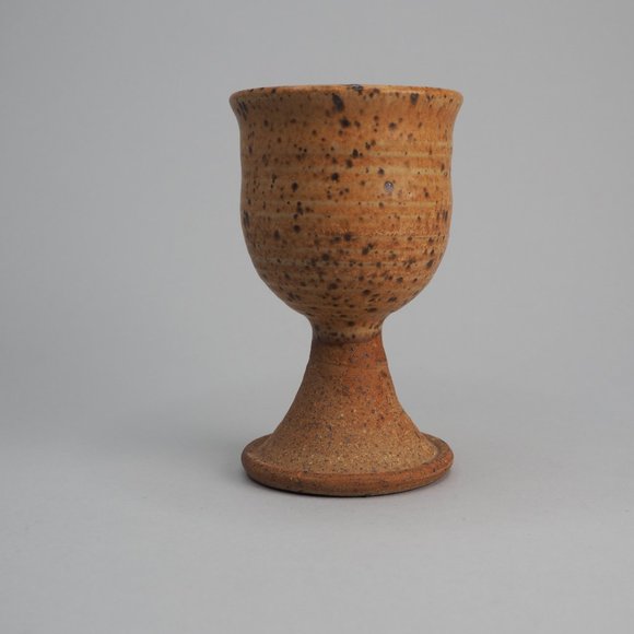 Vintage hand thrown earthenware wine goblet - Picture 2 of 8